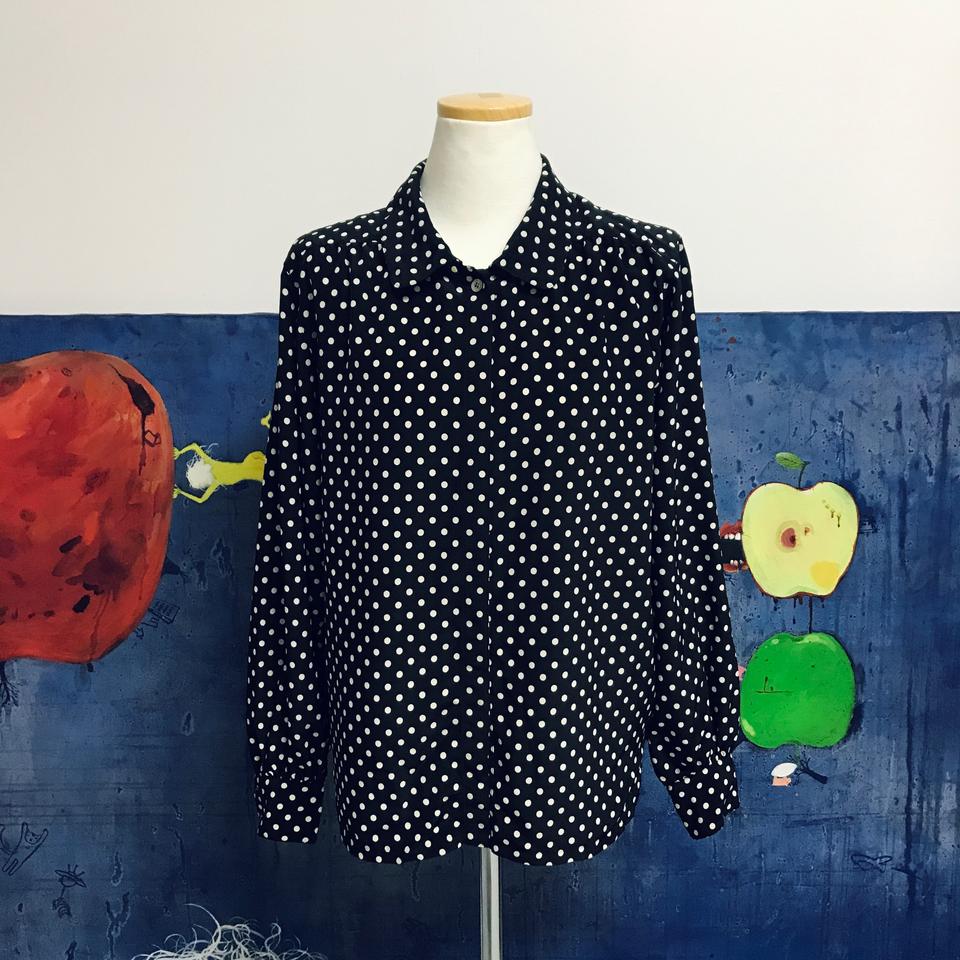 B11) Leilian Japan vintage Blouse