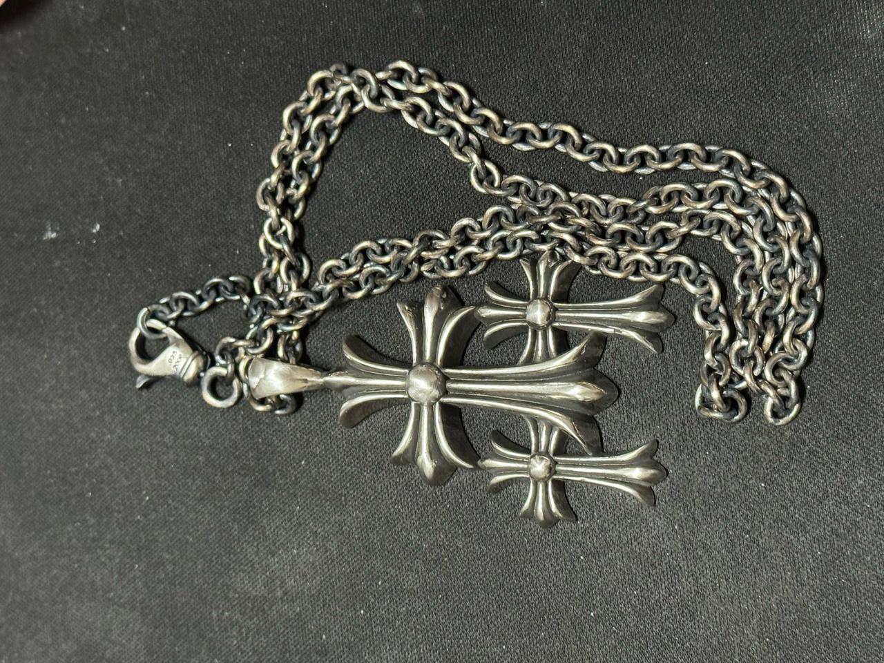 크롬하츠 십자가 목걸이