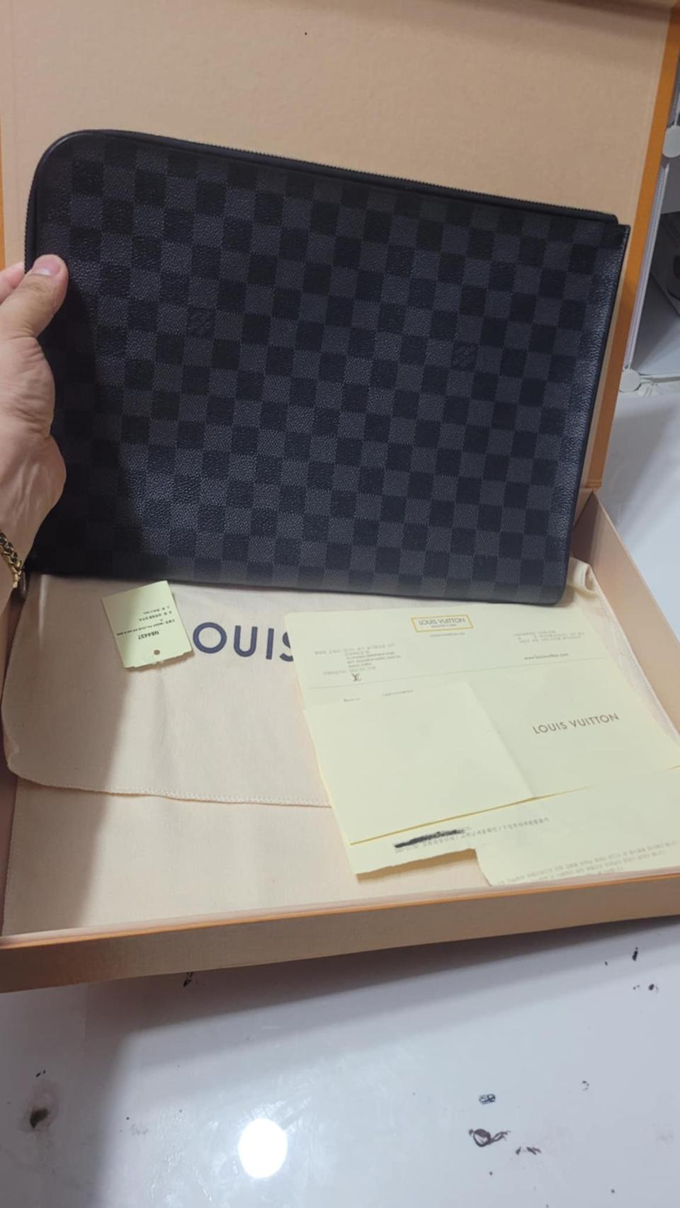 루이비통 정품 풀박 클러치