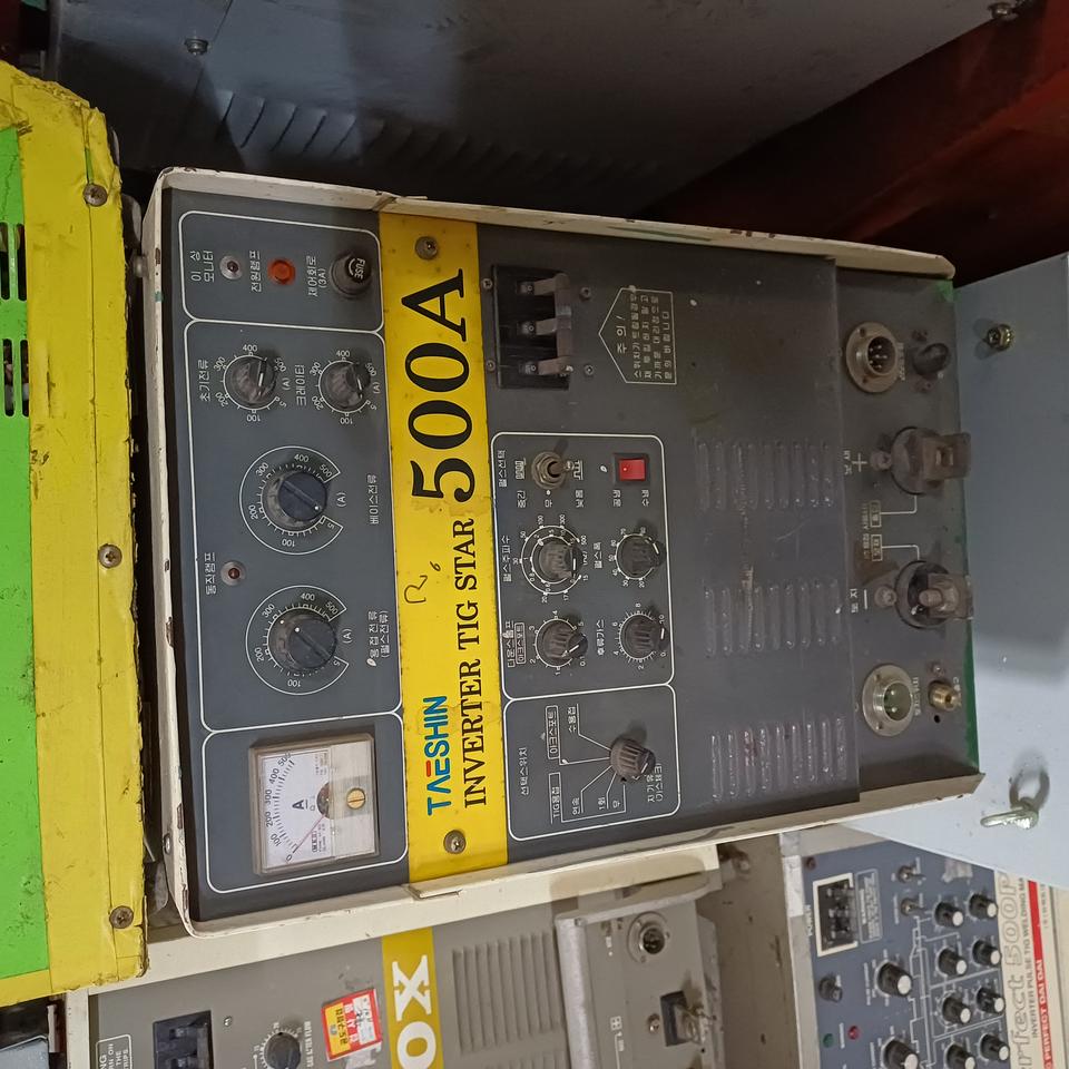 태신 알곤용접기 500A 18만원