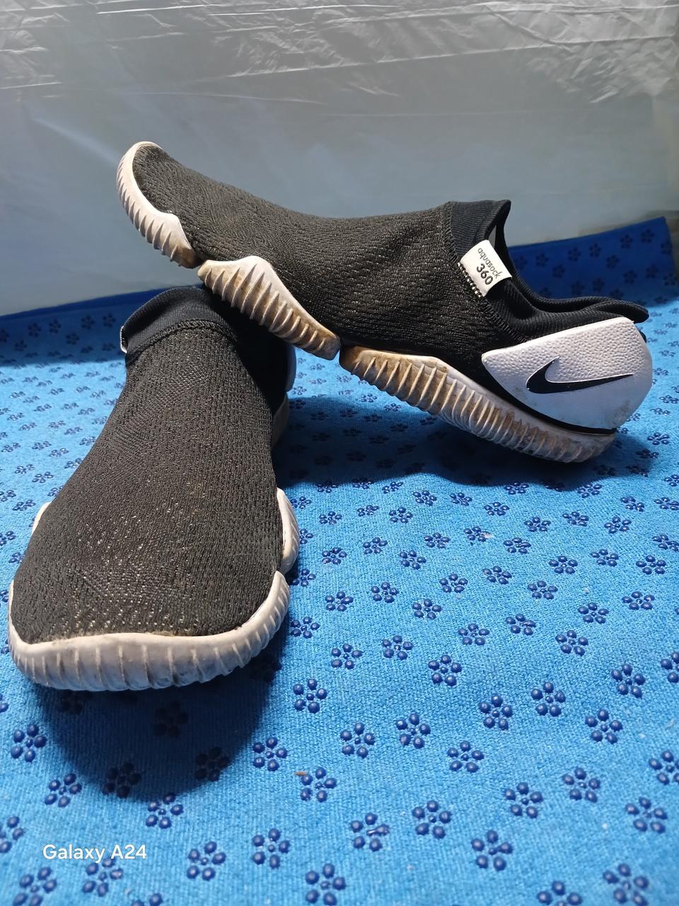 270 나이키 아쿠아 삭 360 (4130)