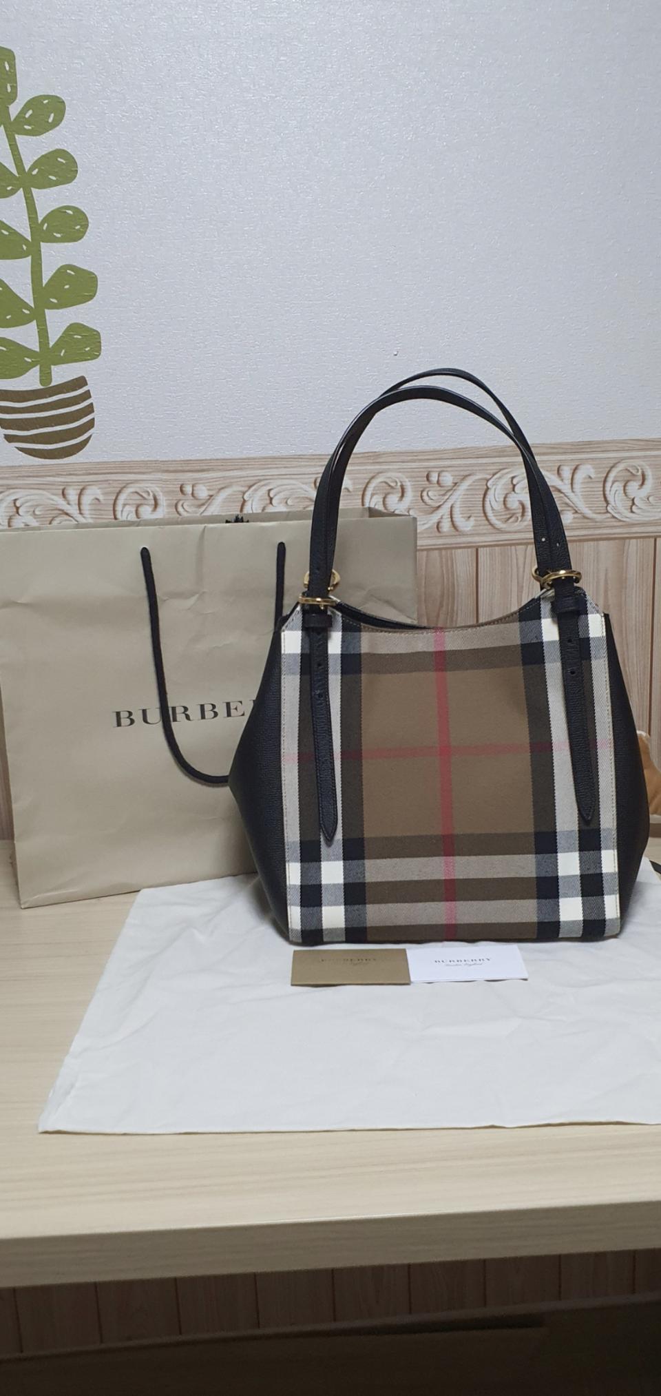 버버리 캔터비 숄더백/토트백 정품S급(감정O)