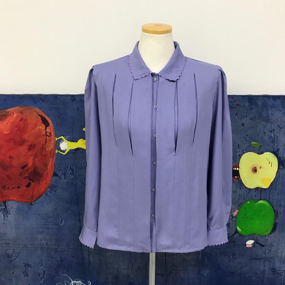 B9) Japan Vintage Blouse