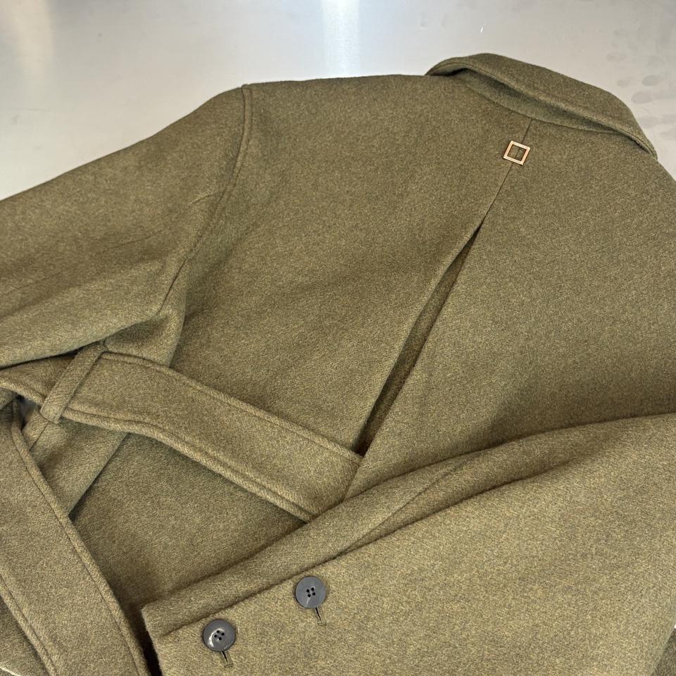 우영미 울 크롭 오버 자켓