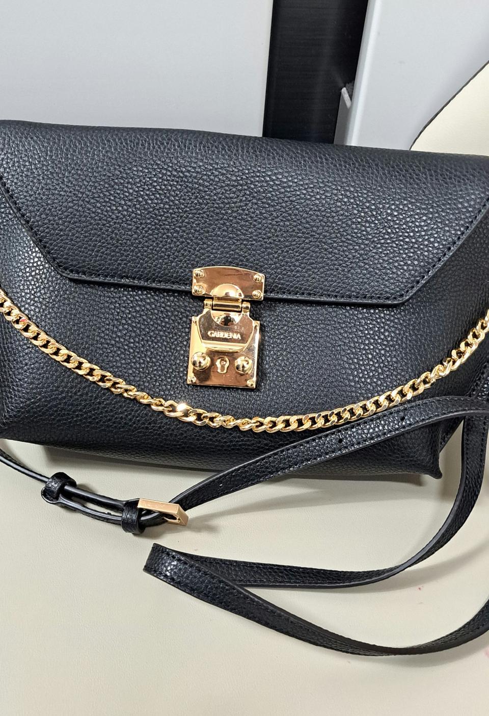 "가드니아"크로스백 - 블랙