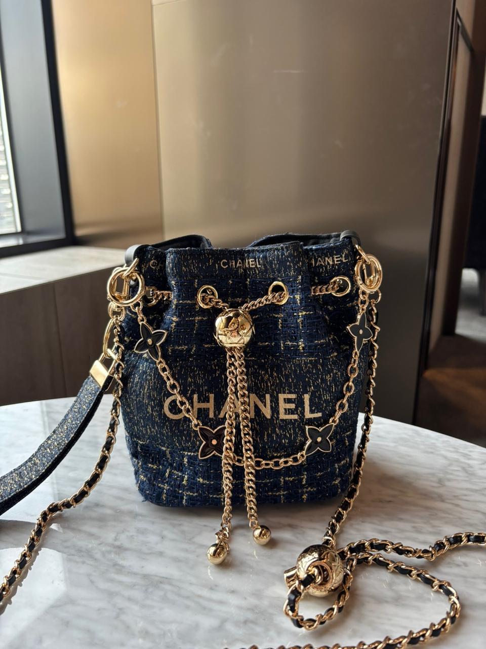 샤넬 VIP기프트 노벨티 트위드 가방