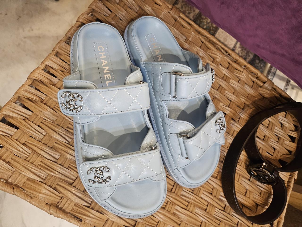 샤넬 퀼팅 슬리퍼