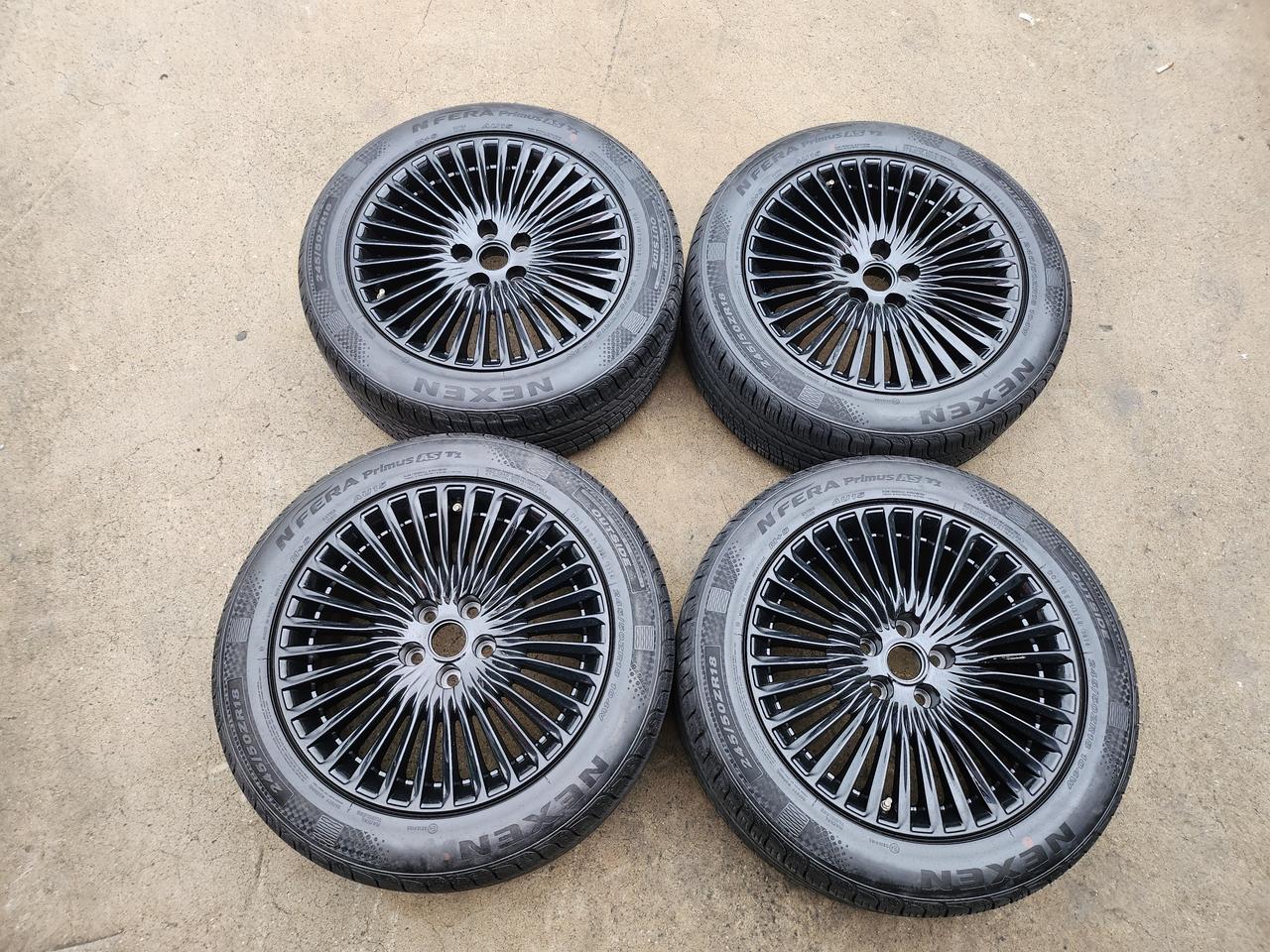 제네시스 G90 18인치 신품급 블랙휠 순정휠 중고휠타이어 팝니다