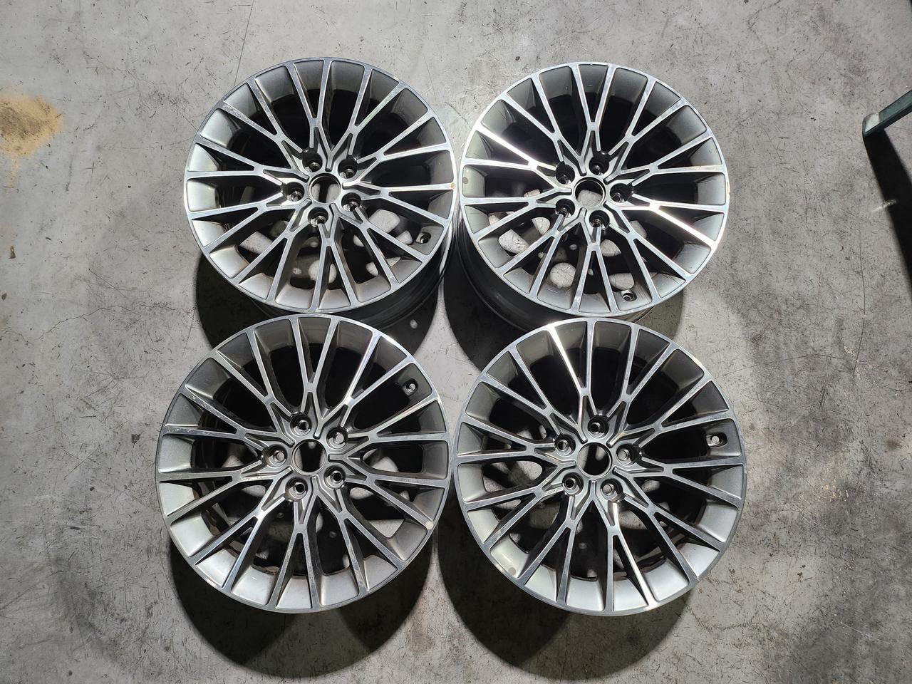 올뉴 제네시스 G80 18인치 RG3 순정휠 중고휠 팝니다