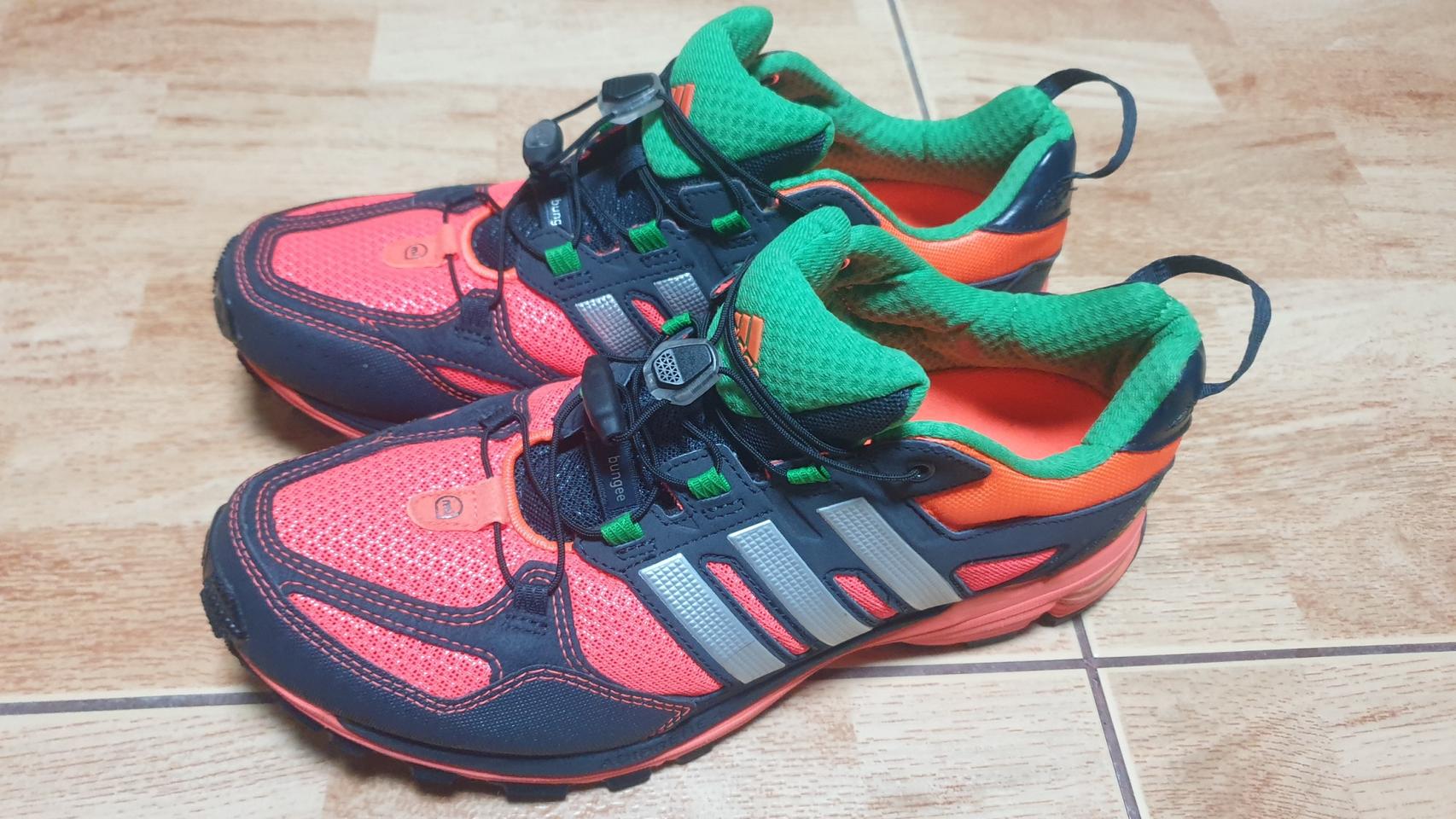 아디다스 수퍼노바 riot5 260