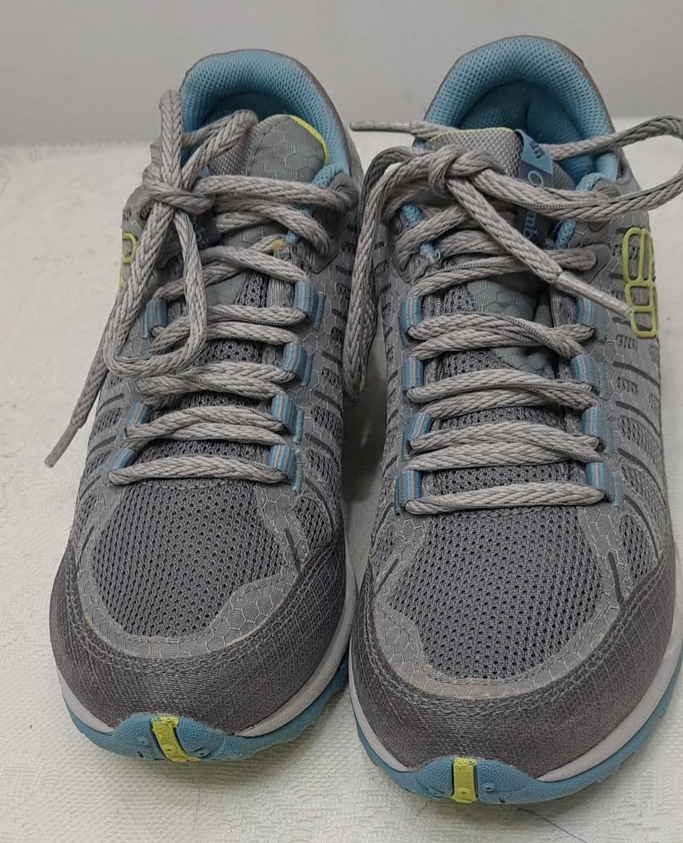 콜롬비아  운동화  230