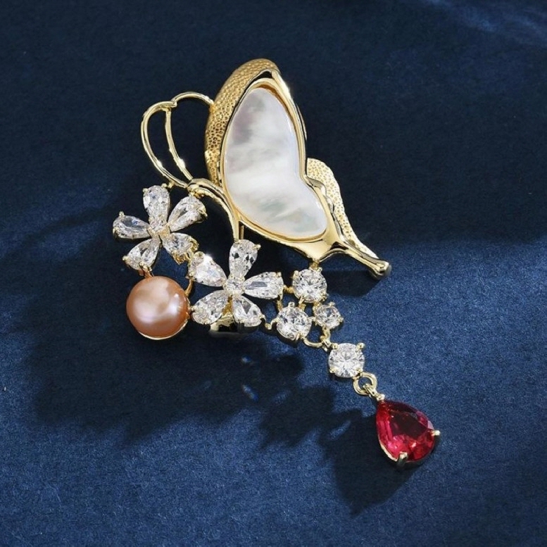 백자개 담수진주 호접 나비 브로치/ JUQ008