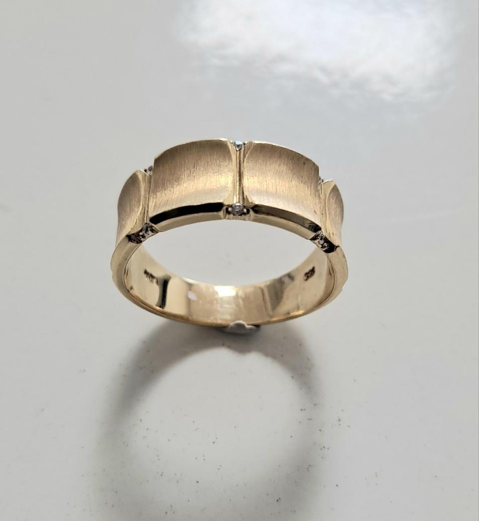 14k 골드 폭 넓은(8mm) 반지/새상품