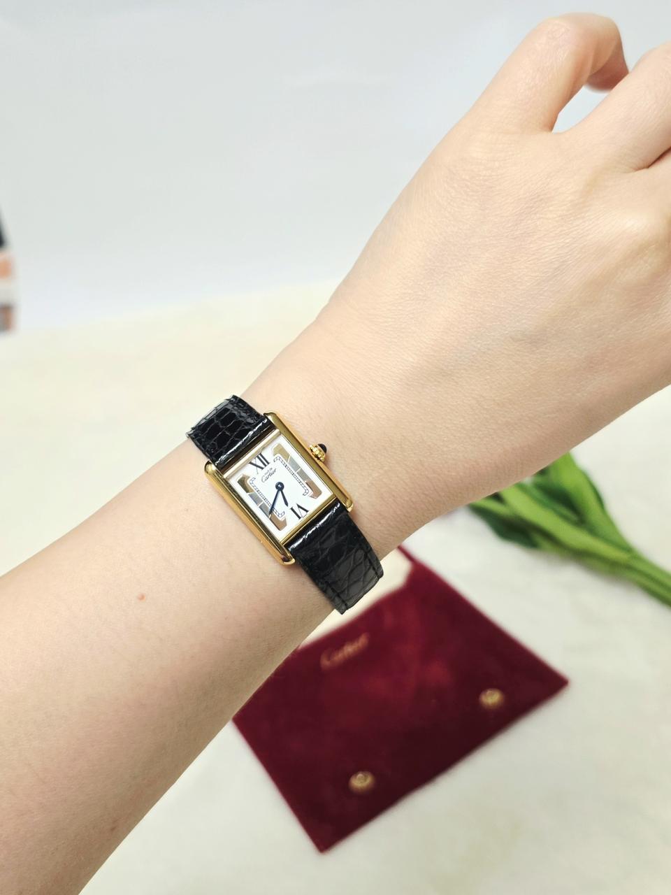 까르띠에 탱크머스트 금장실버 정품 여성용