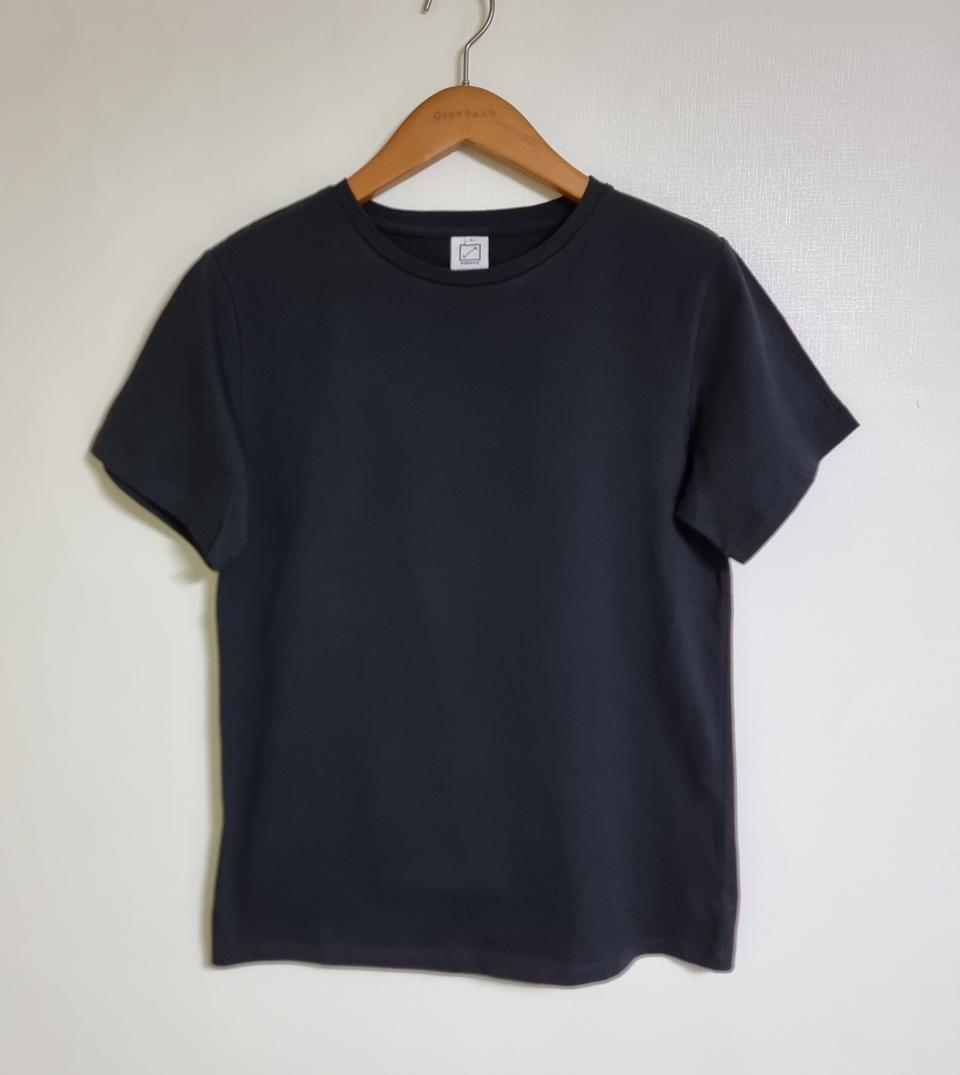 55~66 (L) | 66걸즈 검정 베이직 반팔 티셔츠