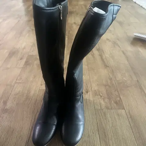 슈콤마보니 부츠37-240