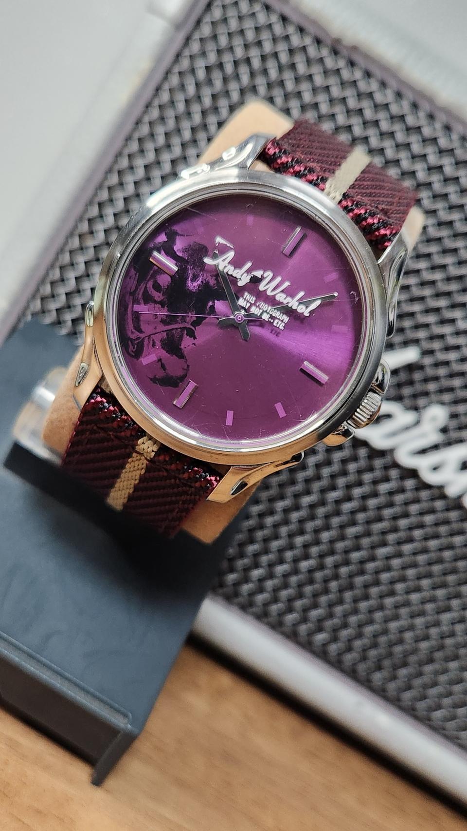 # 앤디워홀 팝아트 손목시계 급처