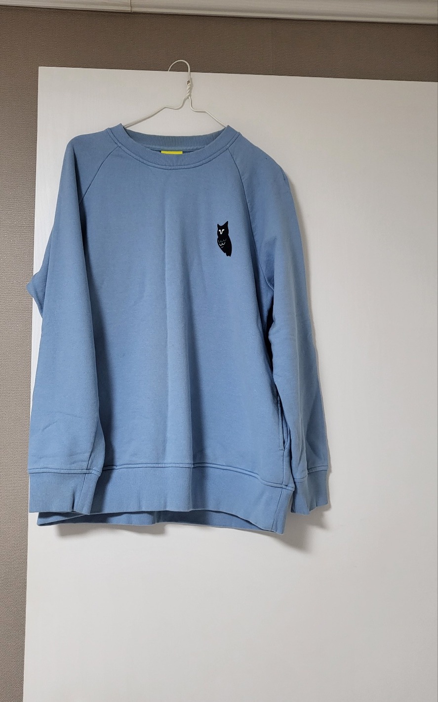 럭키슈에뜨 맨투맨 티셔츠