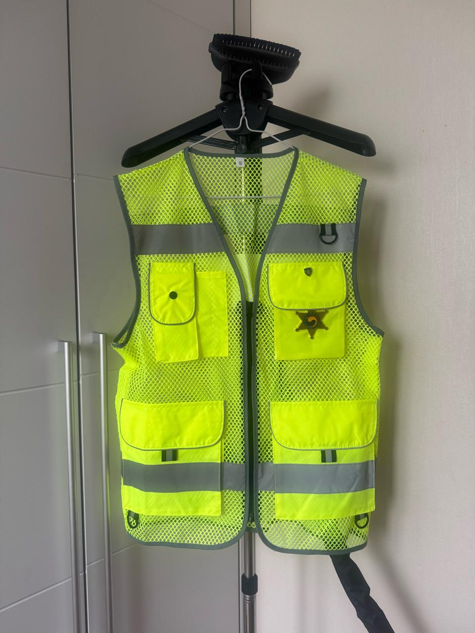 [새것]남여공용 재난안전보안관 유니폼 조끼&뱃지2개