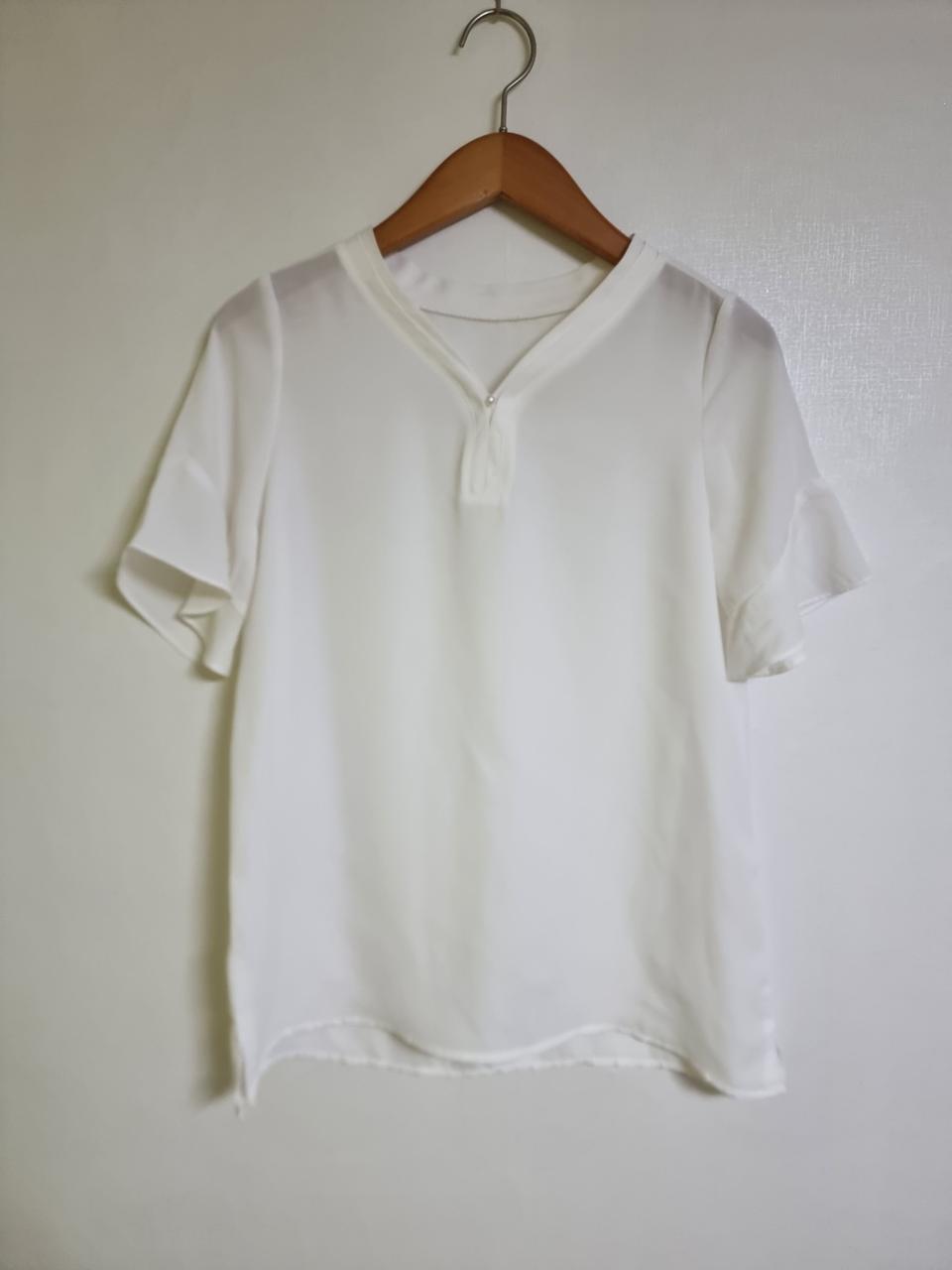 55 | 마르조 화이트 쉬폰 반팔 블라우스