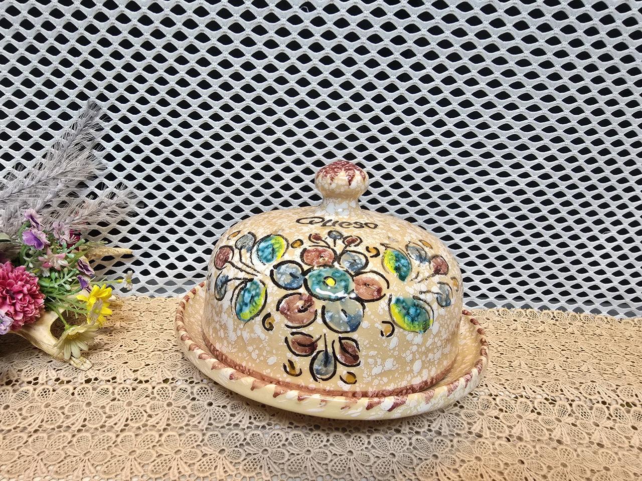 파리에서 온 핸드페인티드 케익용기.미사용