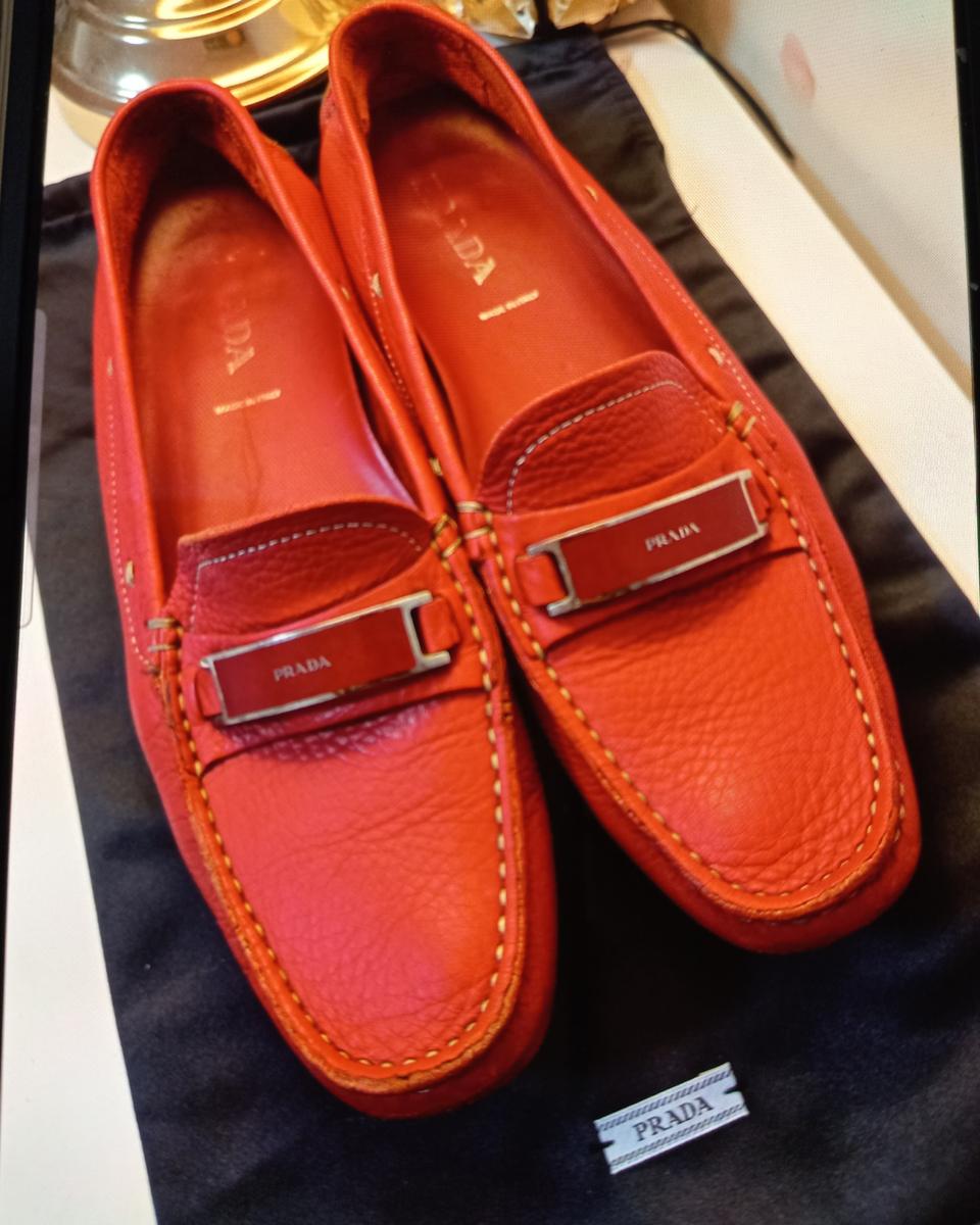 정품 > 프라다 로퍼