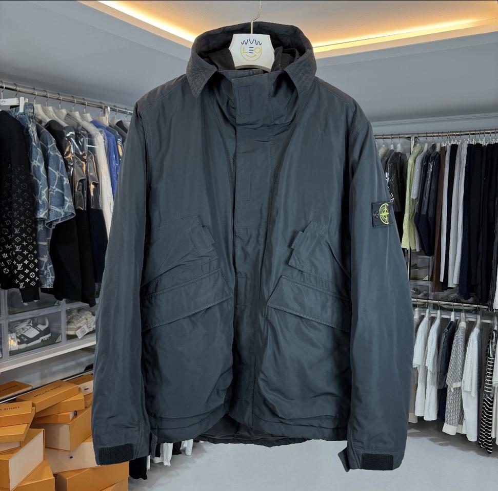 스톤아일랜드 마이크로랩스 프리마로프트 패딩 [Xl]