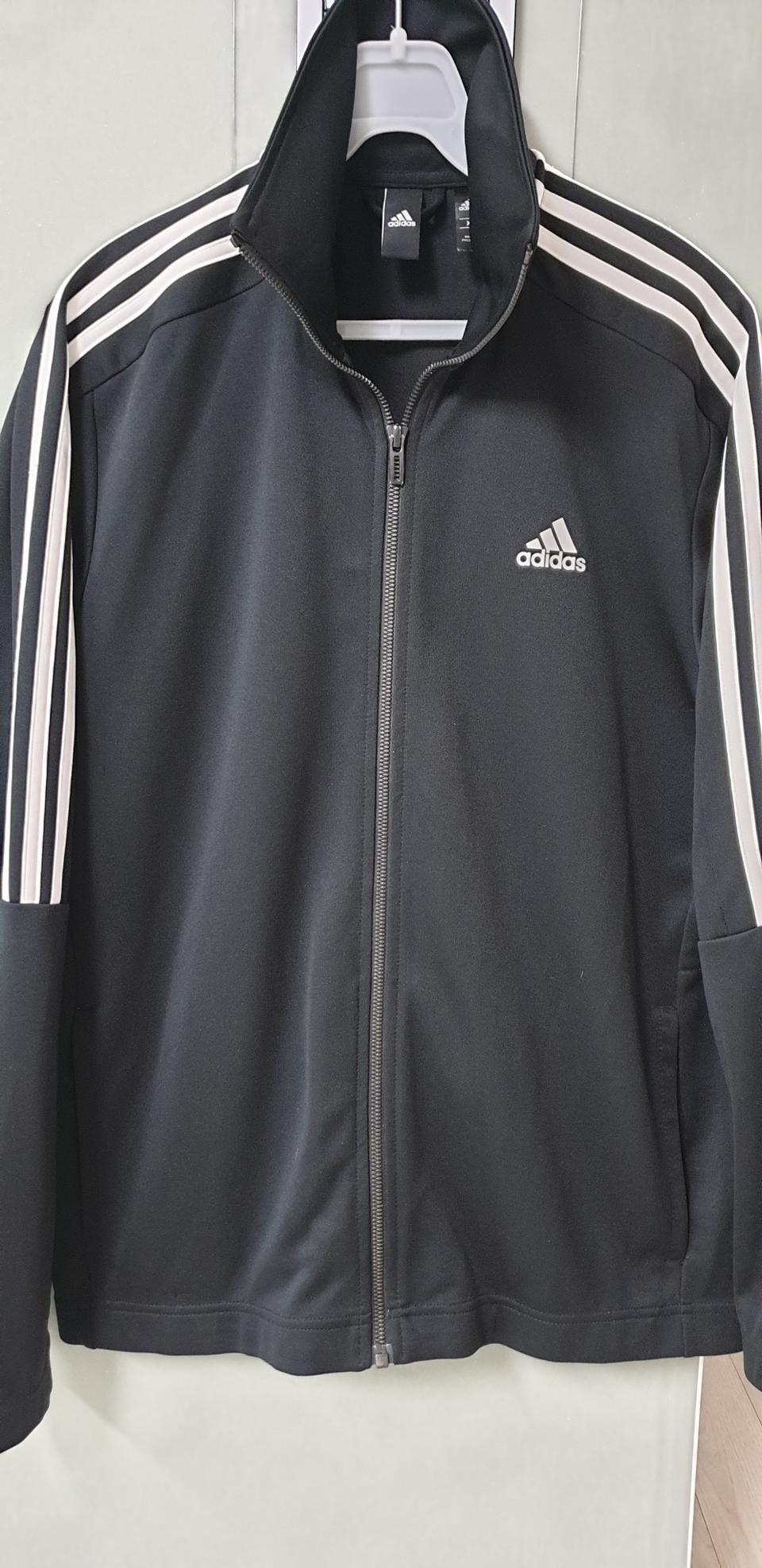 adidas 3줄 트레이닝져지(해외판) XL 105호 S급!