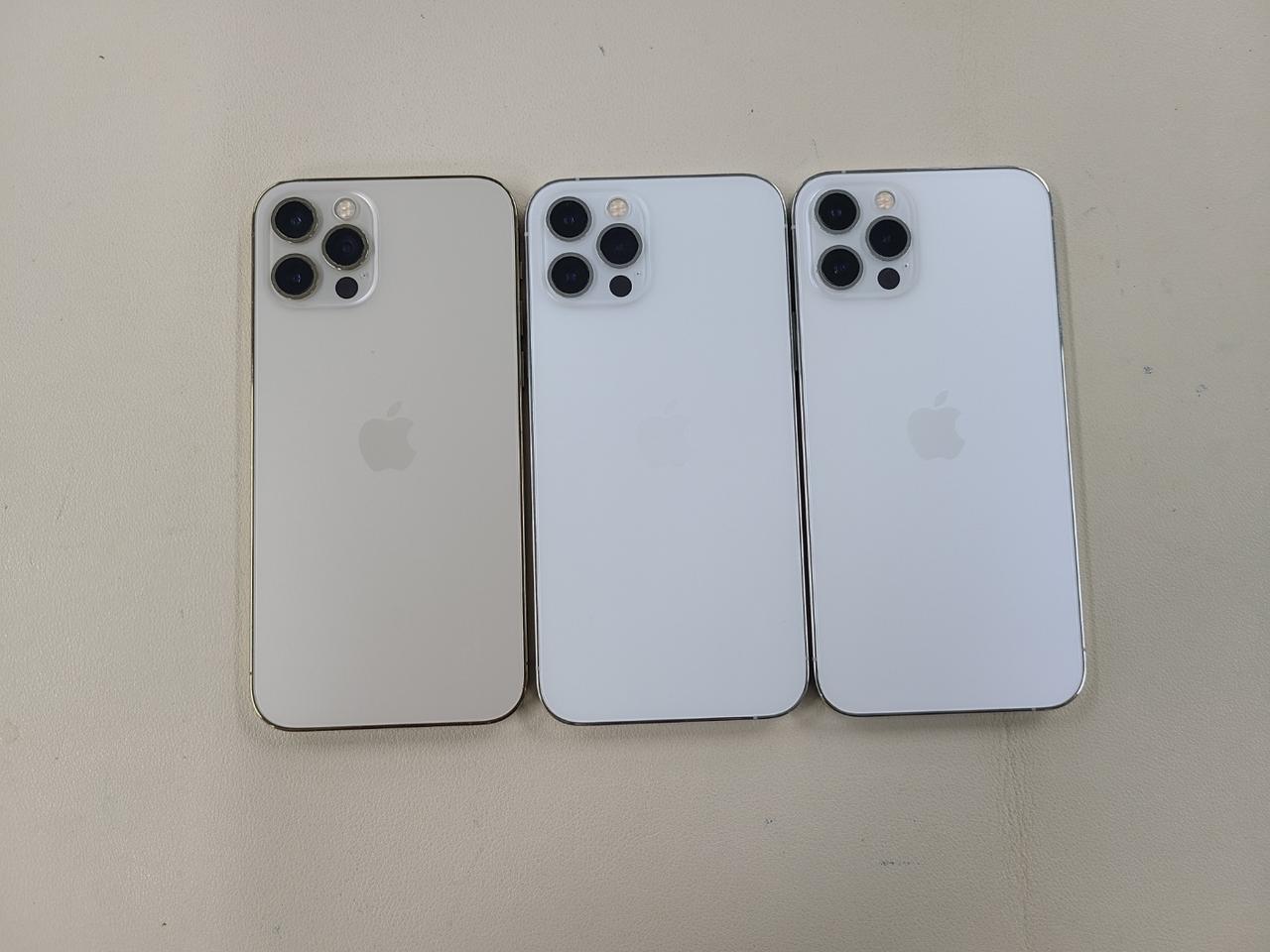 아이폰12프로 128기가 256기가 무잔상 상태굿 ^^