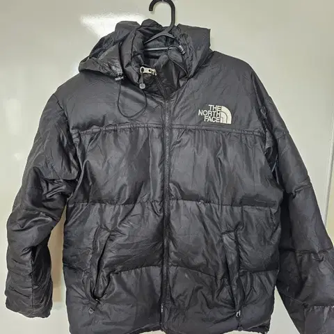노스페이스 블랙 패딩 점퍼 후드 m