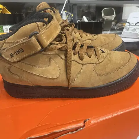 나이키 에어포스1 된검창 94년 285