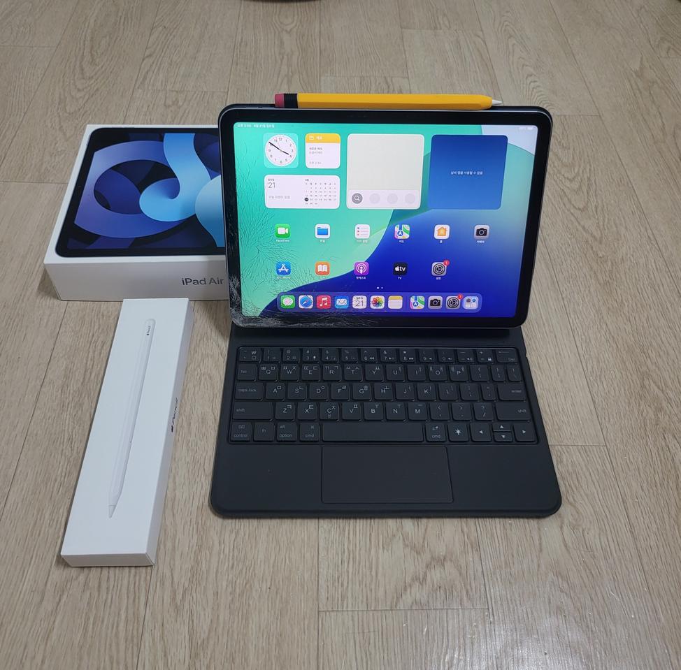 [파손]아이패드 에어4+애플펜슬2+마그네틱 키보드
