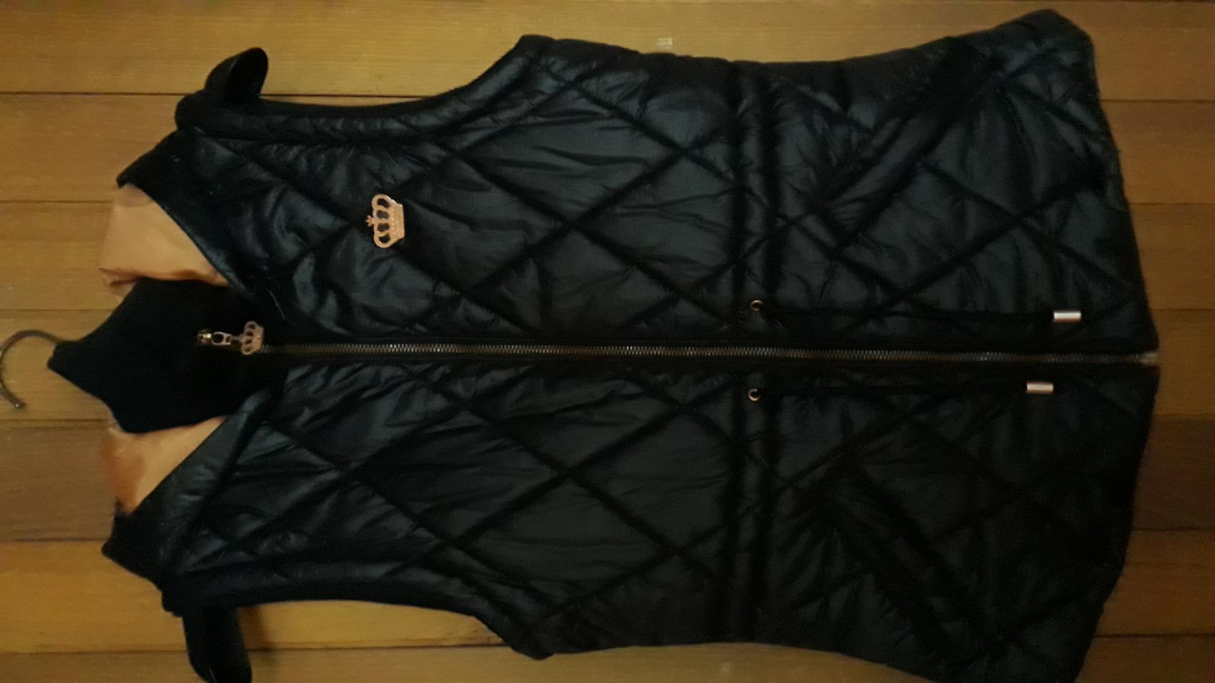 리스펙트미  퀼팅패딩조끼 95사이즈  입니다