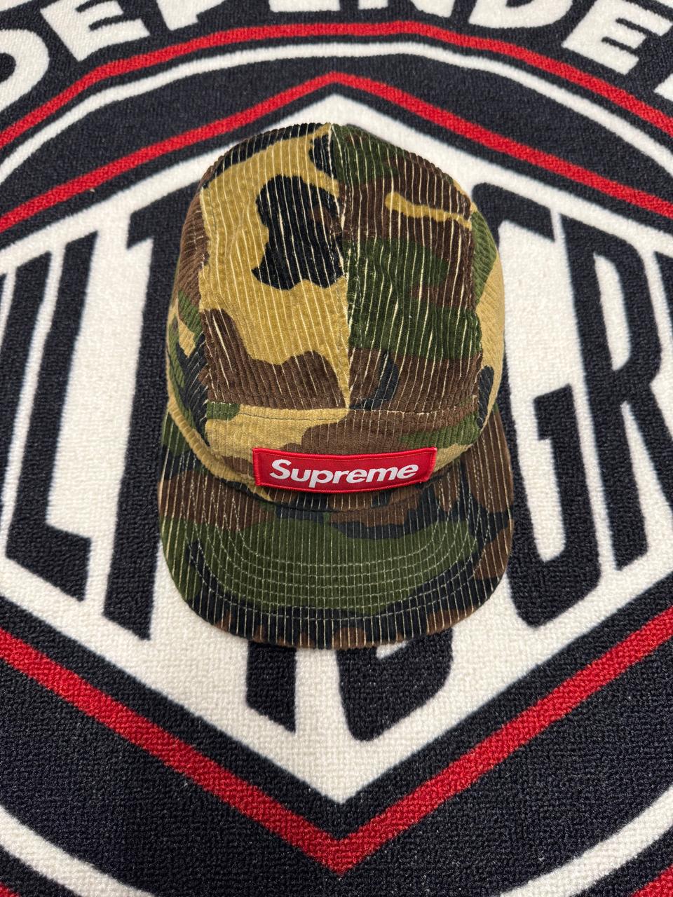 슈프림 우드랜드 카모 코듀로이 캠프 캡 FW19