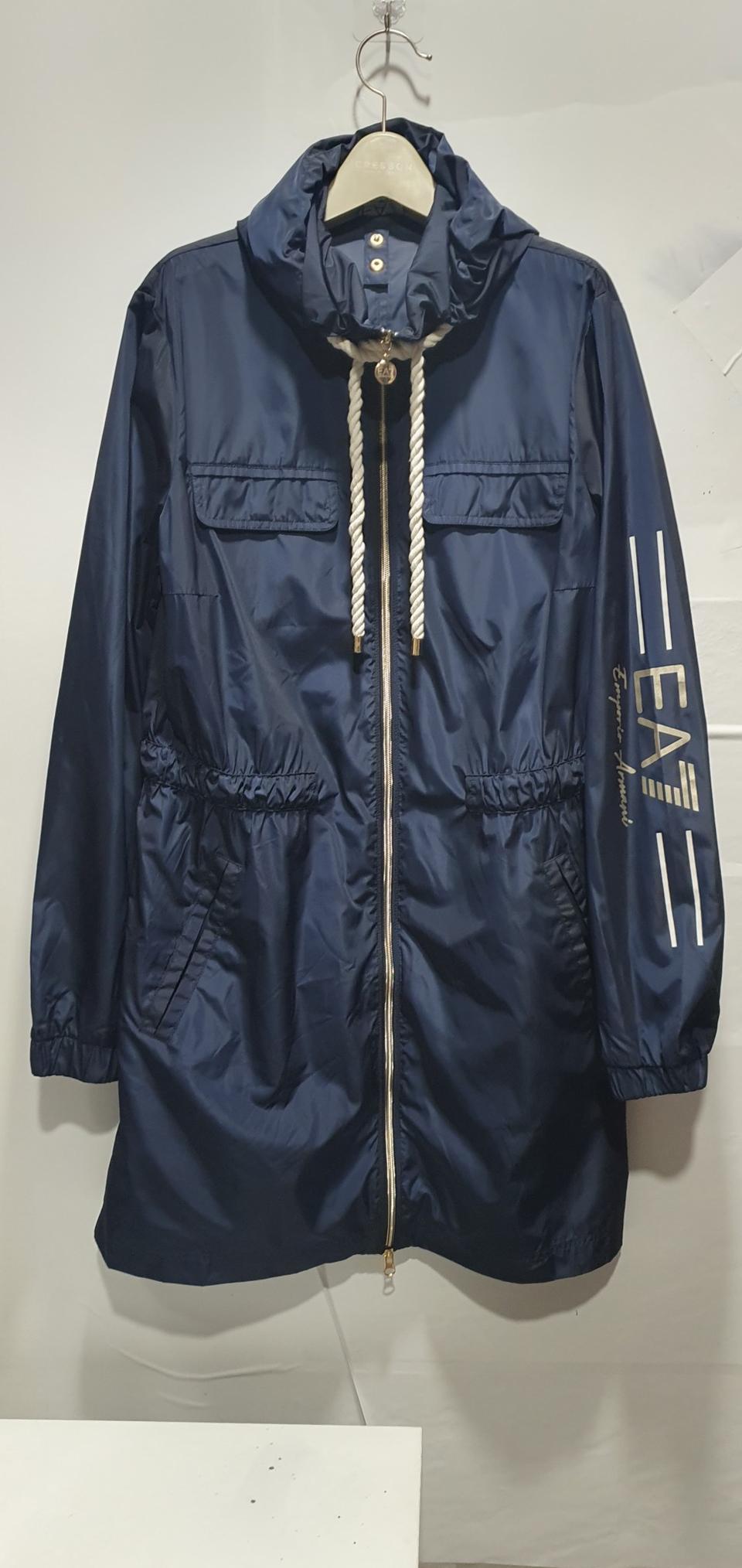 엠포리오. 아르마니  윈드브레이크 후드 바람막이