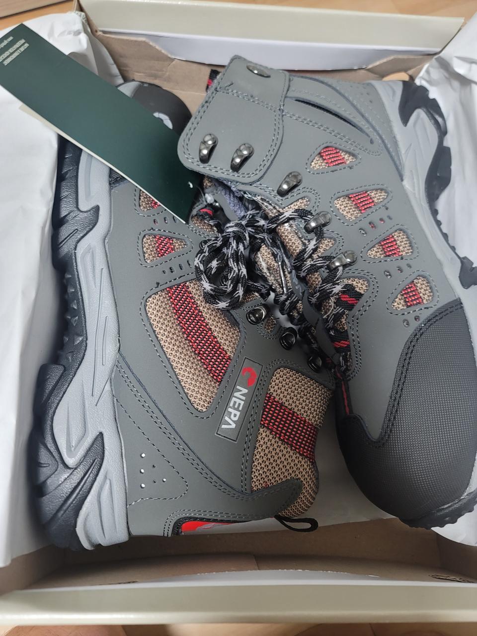 네파 안전화 245 270