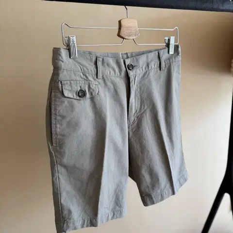 디스퀘어드 카키면반바지 29-30