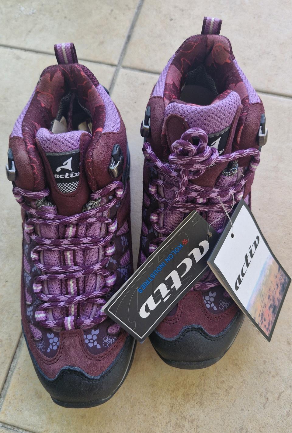 새신발 액티브 등산화 250