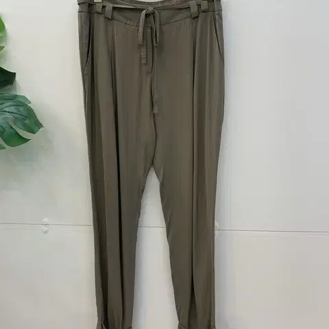 막스마라 위크앤드 레이온 벨티트 슬랙스 24~25