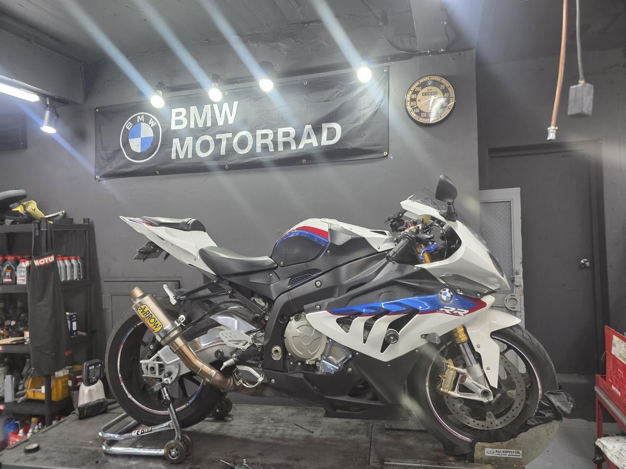 BMW S1000rr
