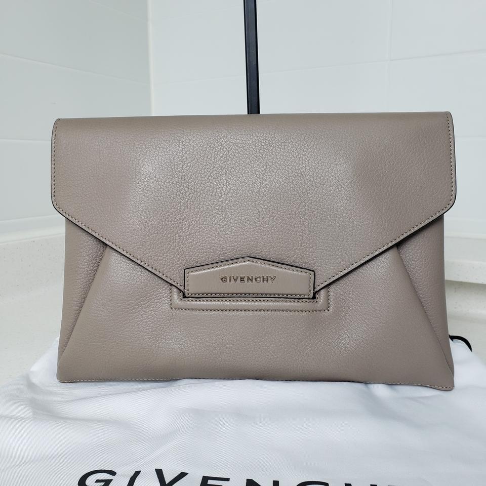 지방시 BB05227012 안티고나 클러치 (누나명품중고)