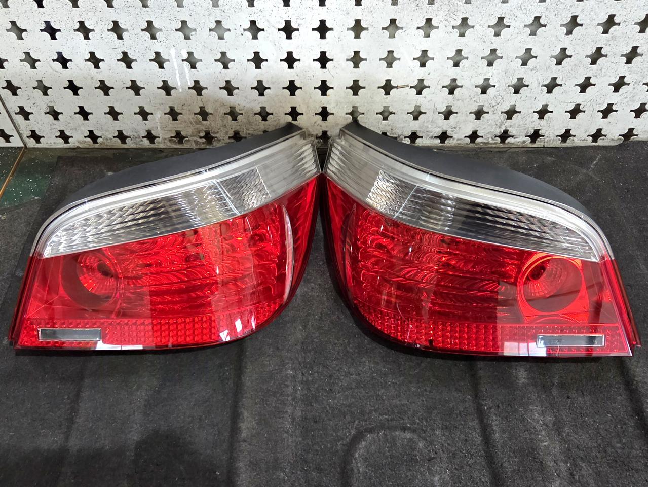 BMW E60 전기형 5시리즈 테일램프 데루등 후미등 팝니다