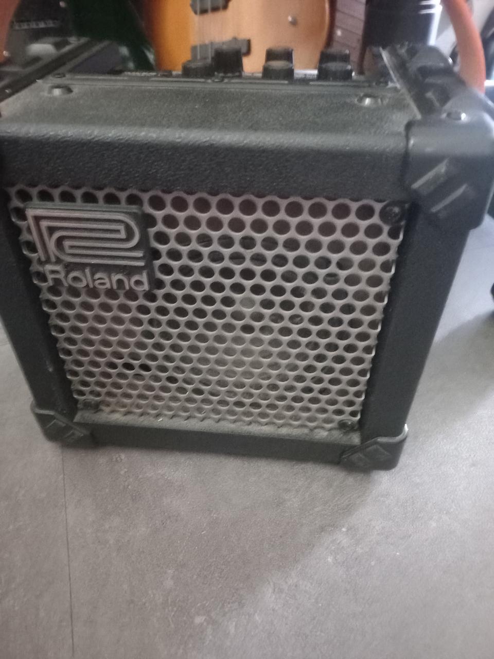 로랜드 마이크로 큐브 일렉기타 앰프