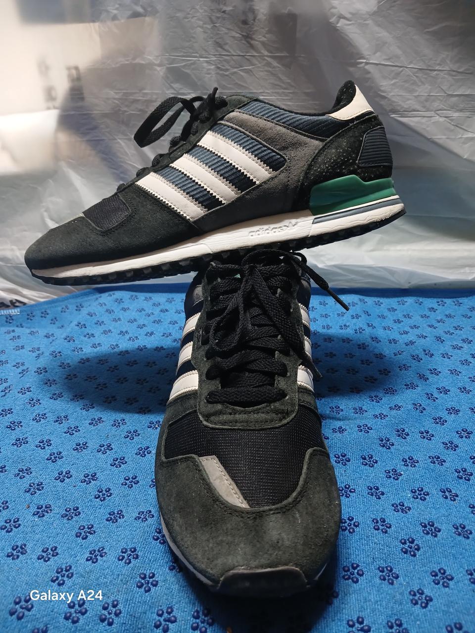 265 아디다스 런닝화 (4144)