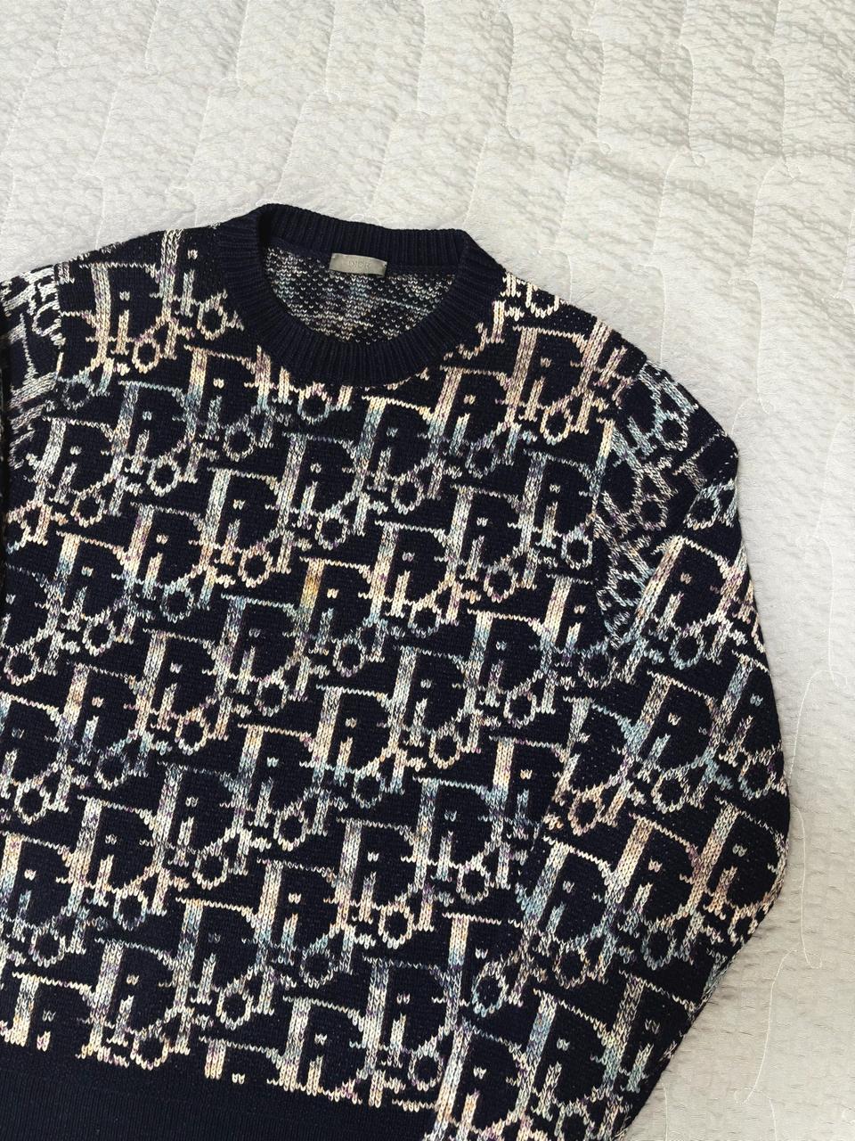 디올 오블리크 니트