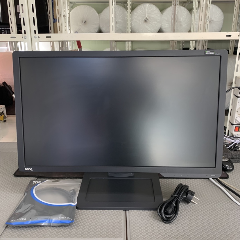 중고 벤큐 24인치 144HZ 모니터 판매합니다 !