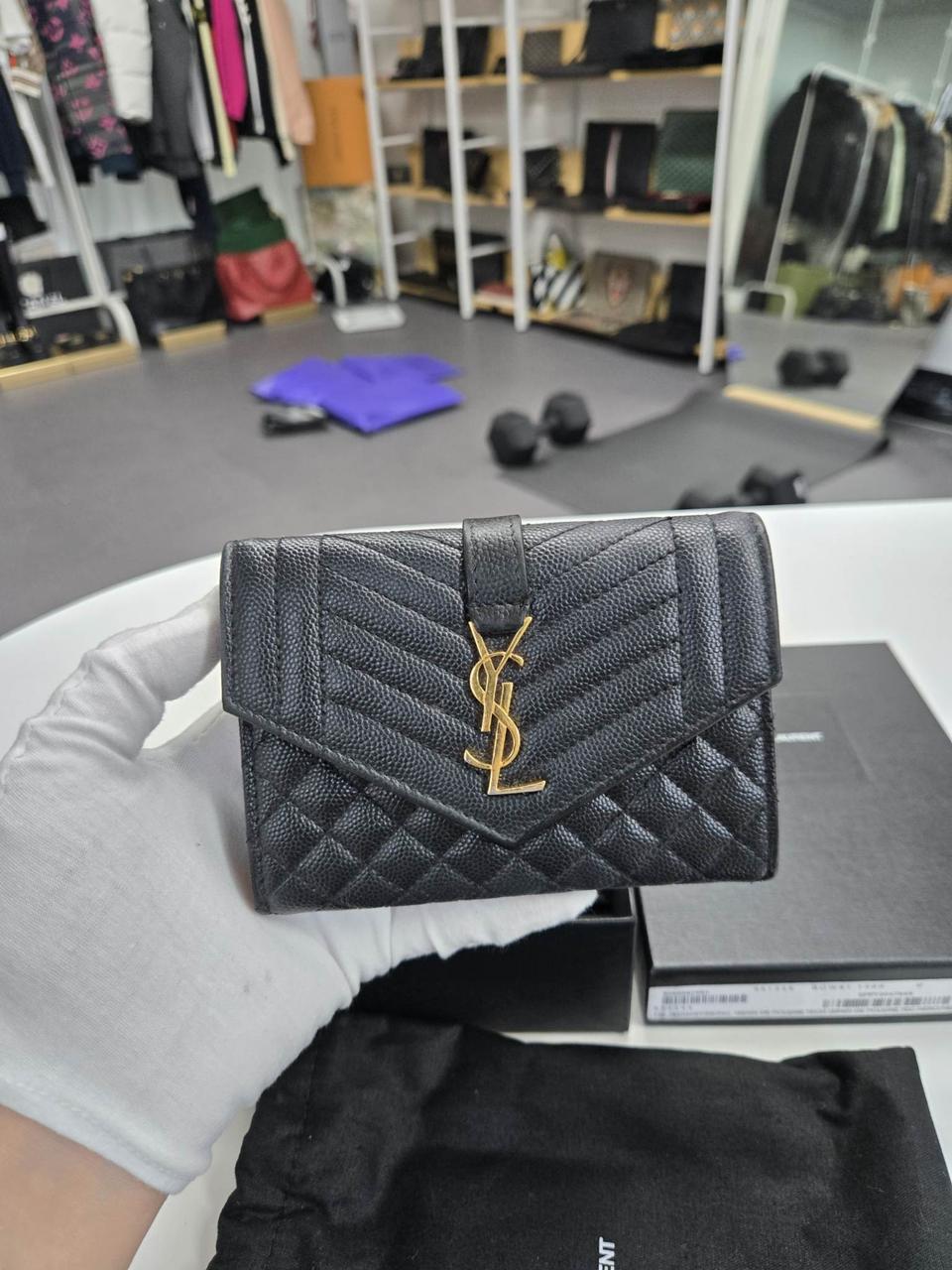 [A급컨디션]입생로랑 가비 반지갑