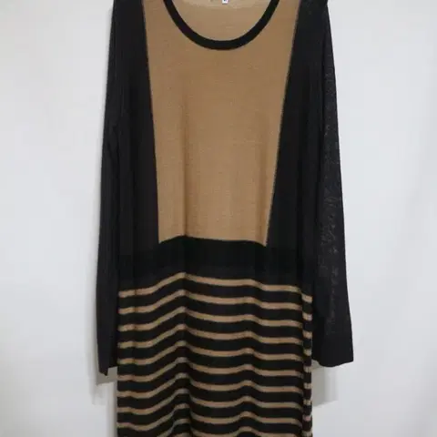 소니아 리키엘 니트원피스 팝니다.