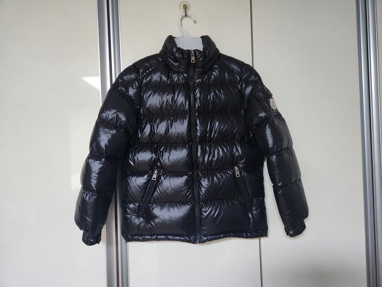 몽클레어키즈 패딩/사이즈5(140)