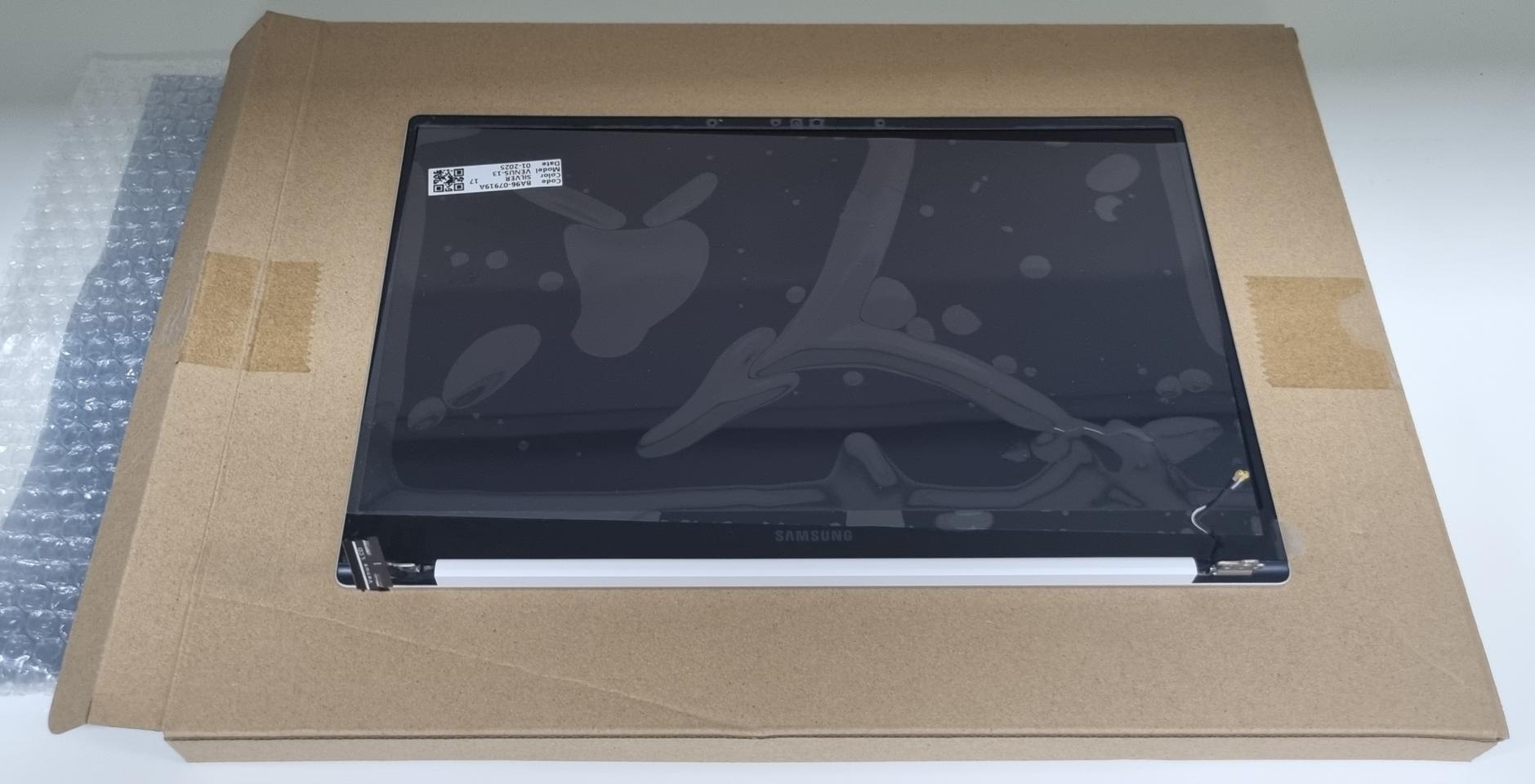 새제품 삼성 정품 박스포함)NT931XDB A+급 액정 팝니다